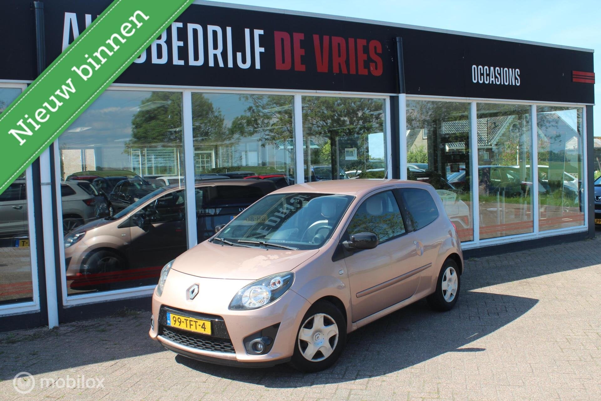 Renault Twingo 1.2-16V Miss Sixty Clima/Cruise/Leder-Alcanta, Voorwielaandrijving, Twingo, Gebruikt, 4 cilinders