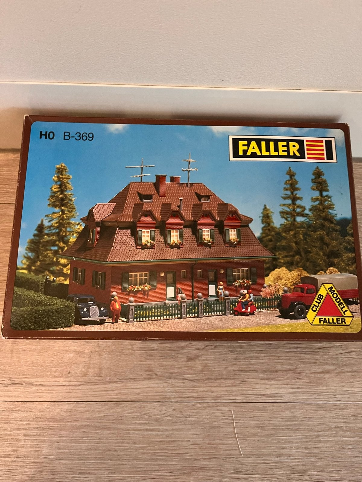Faller HO B-369 Siedlungshaus "Gartenstadt" - Modelbouw, Ophalen of Verzenden, Nieuw, Brug, Tunnel of Gebouw, Overige merken