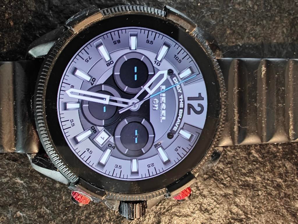 Diesel On Full Guard 2.5 Smartwatch Zwart, Sieraden, Tassen en Uiterlijk, Smartwatches, Gebruikt, Android, Zwart, GPS, Hartslag