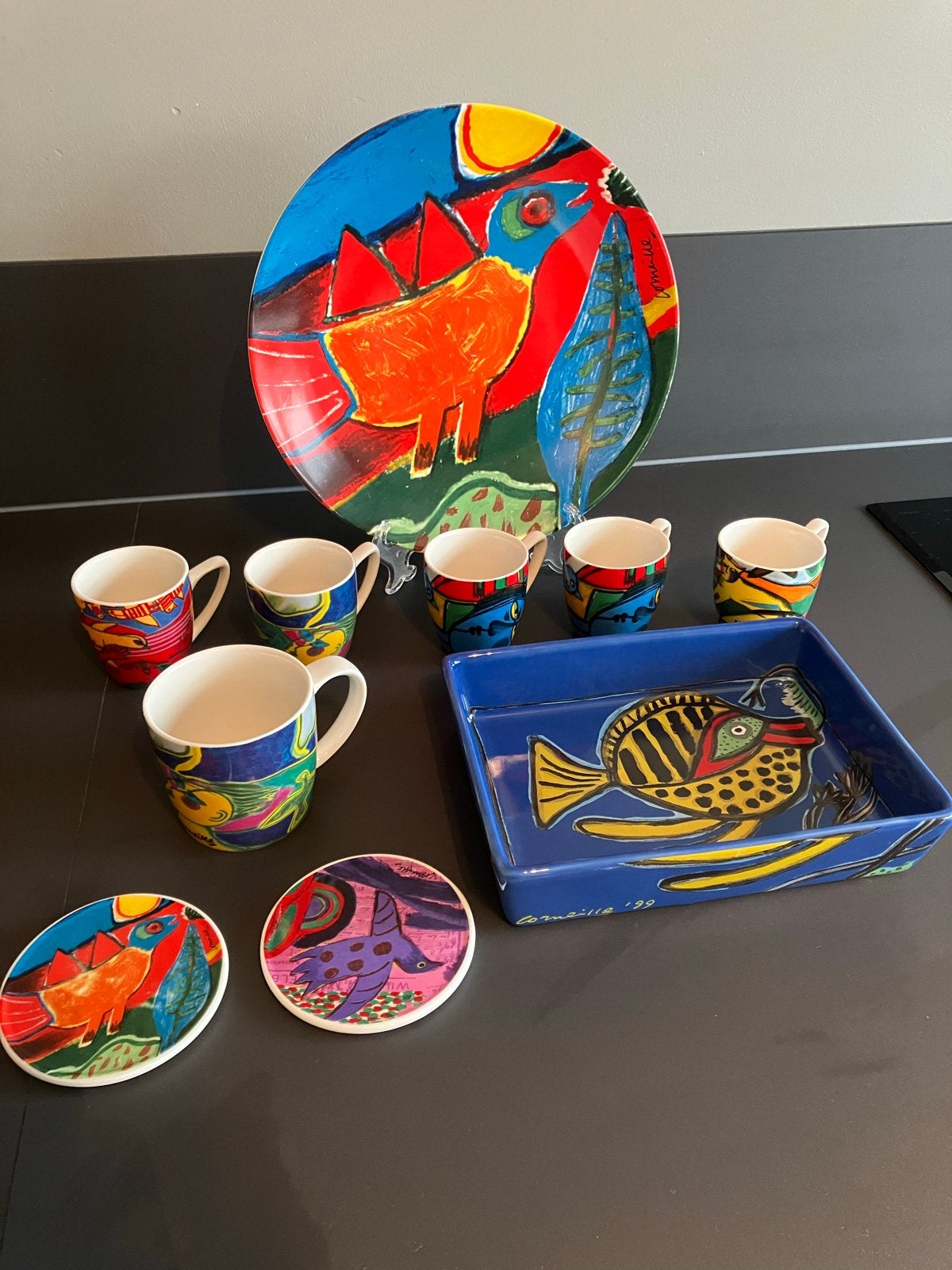 Corneille servies set (schalen, kopjes, coasters), Overige merken, Keramiek, Ophalen of Verzenden, Zo goed als nieuw