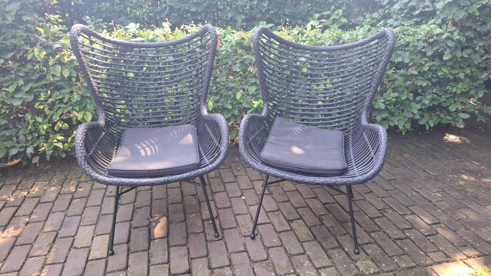 2x Karwei loungestoel Bobbi zwart wicker, Ophalen