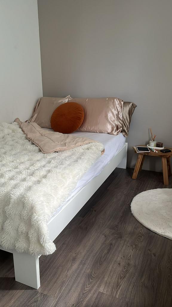 120 bed met matras, Ophalen, Gebruikt, Twijfelaar