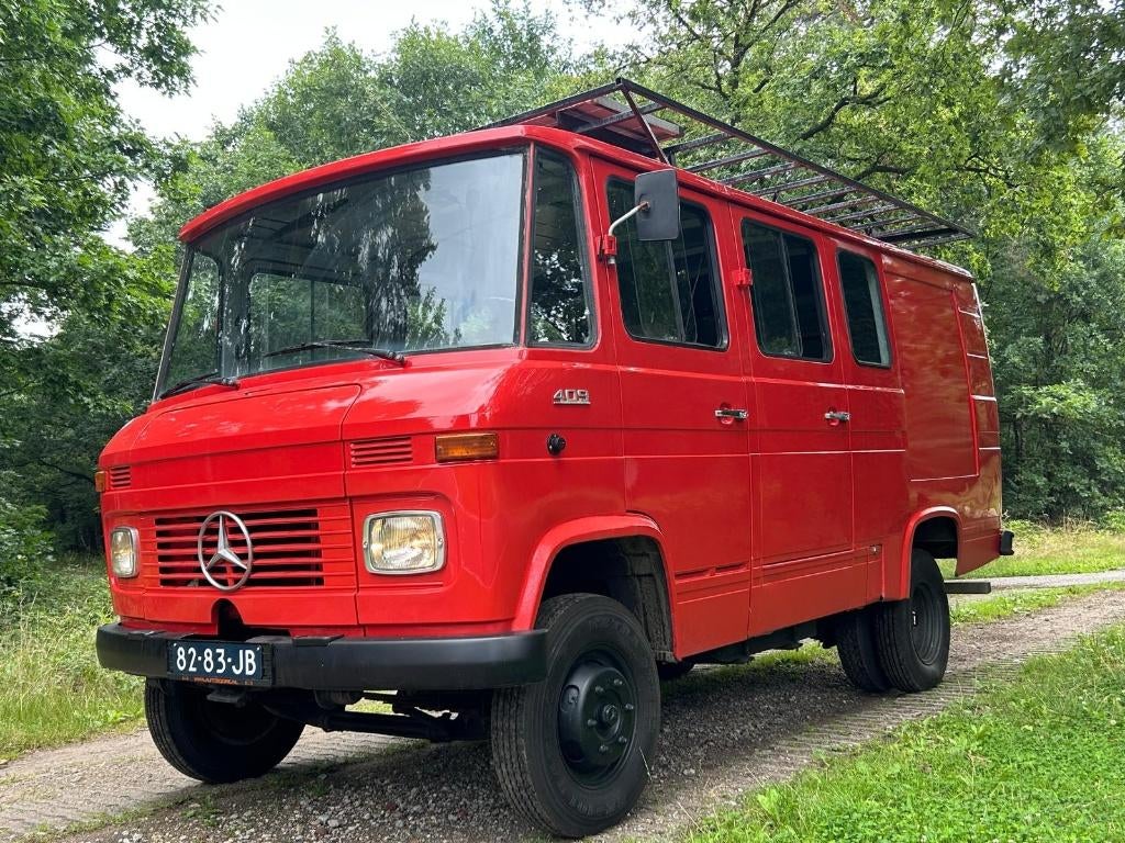 Mercedes-Benz 4-SERIE L409 1976 unieke oldtimer camperbasis, Auto's, Bestelauto's, Zwart, 4 cilinders, Trekhaak, 2300 cc
