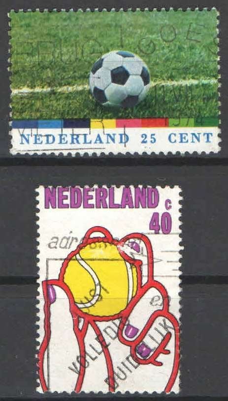 Nederland NVPH nr 1050/1 gestempeld Voetbal en Tennis 1974, Ophalen of Verzenden, Na 1940, Gestempeld