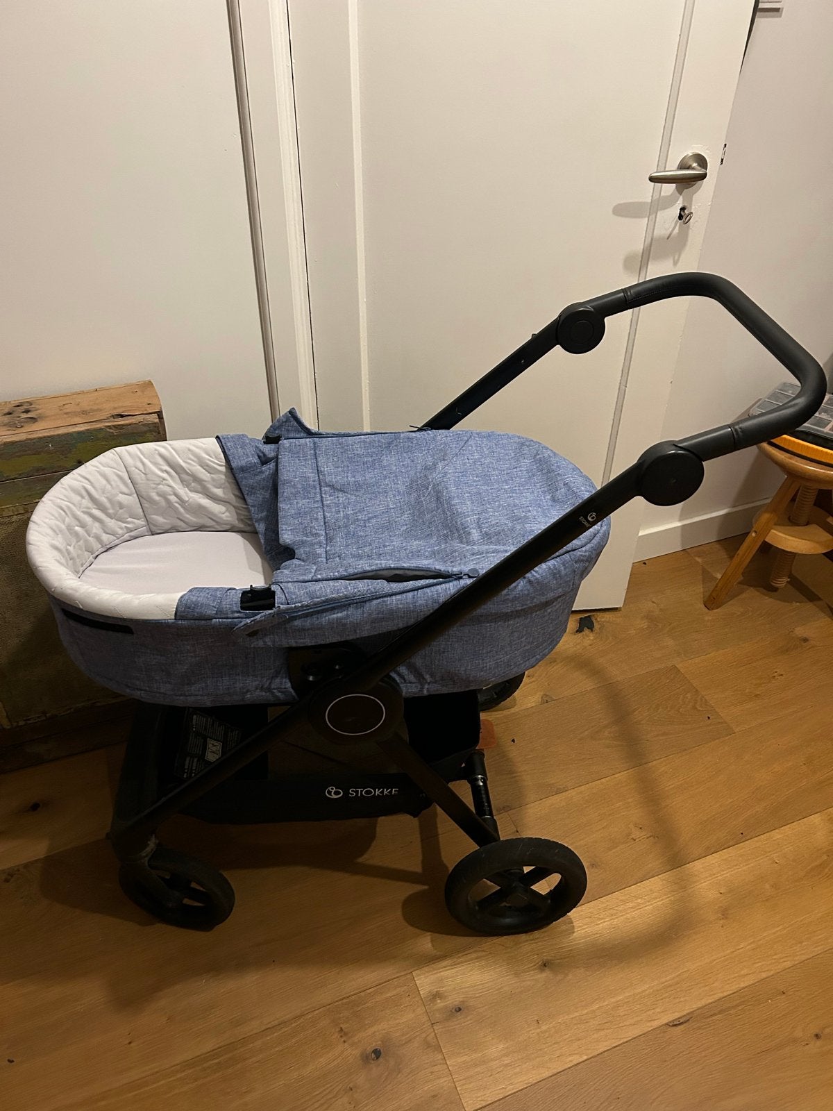 Stokke kinderwagen met reiswieg, Kinderen en Baby's, Gebruikt, Combiwagen, Verstelbare duwstang, Ophalen