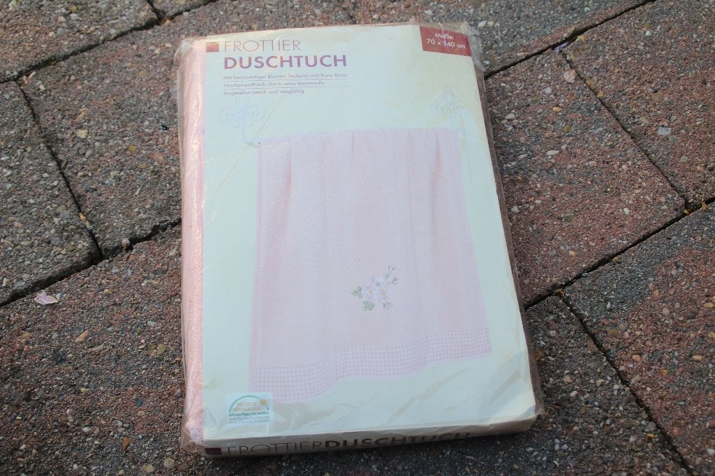 douche handdoek 70x140 cm rose, Ophalen of Verzenden, Nieuw, Roze, Handdoek