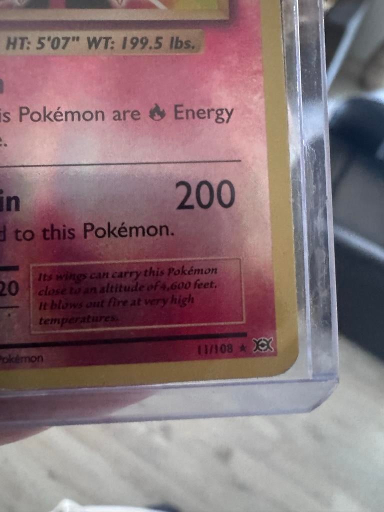 Charizard 11/108 Pokémon kaart, Hobby en Vrije tijd, Verzamelkaartspellen | Pokémon, Ophalen of Verzenden, Zo goed als nieuw, Losse kaart
