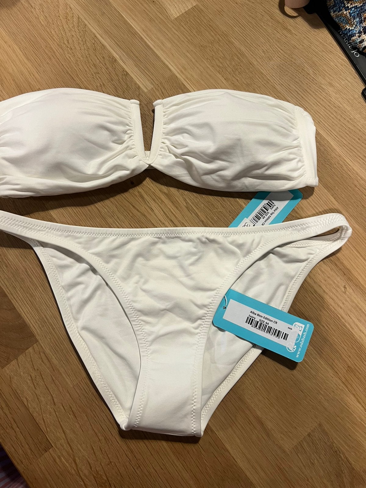 Melissa Odabash bikini set 38 NIEUW!! Nieuwprijs €325,-, Kleding | Dames, Ophalen of Verzenden, Nieuw, Bikini