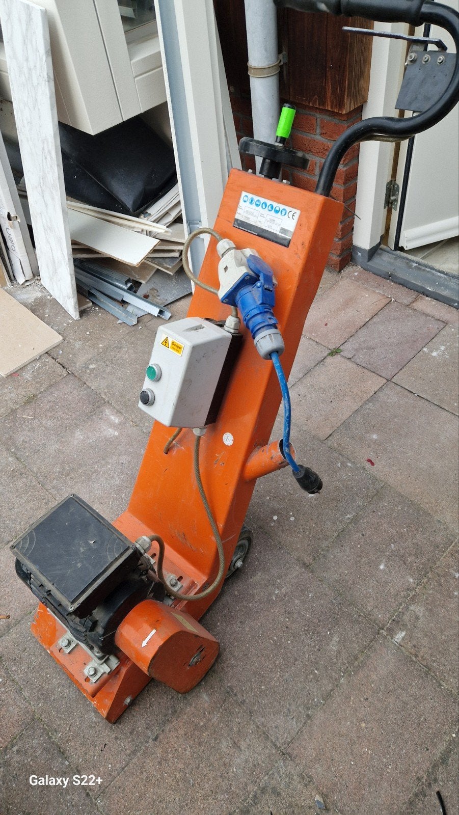 Vloerfreesmachine Lamellenfrees 230v trelawny TFP200, Ophalen, Gebruikt, Elektrisch