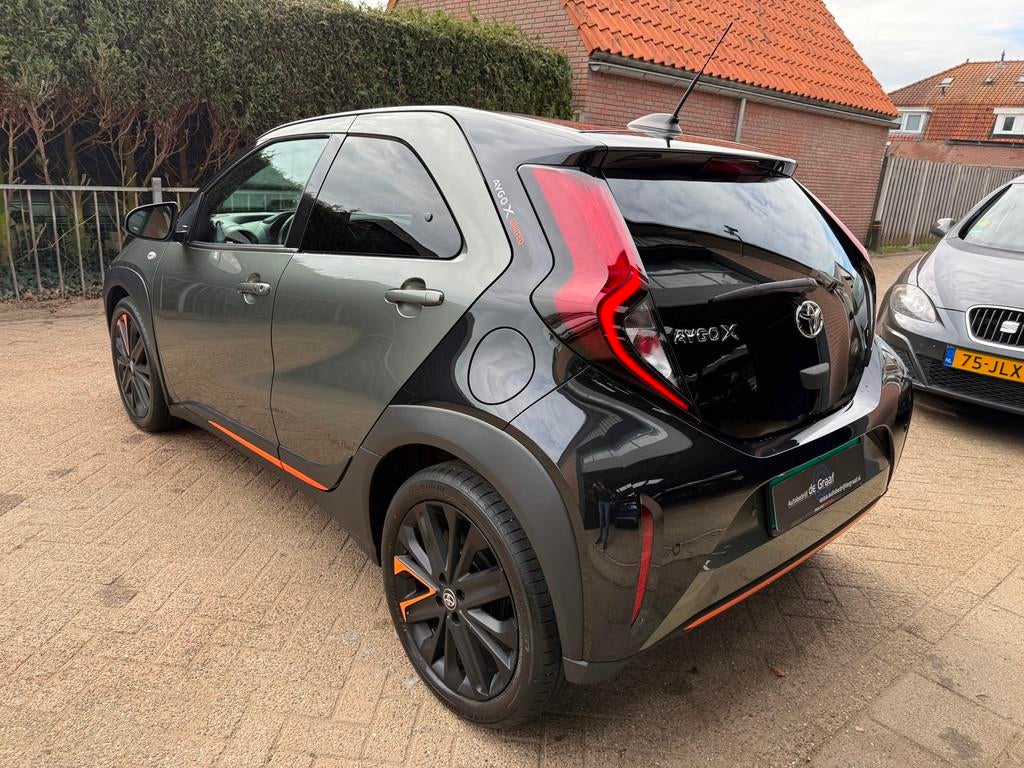 Toyota Aygo X 1.0 VVT-i S-CVT PREMIUM JBL|ACC/NAVI/CAMERA/VO, Auto's, Toyota, Adaptive Cruise Control, Gebruikt, 4 stoelen, Leder en Stof