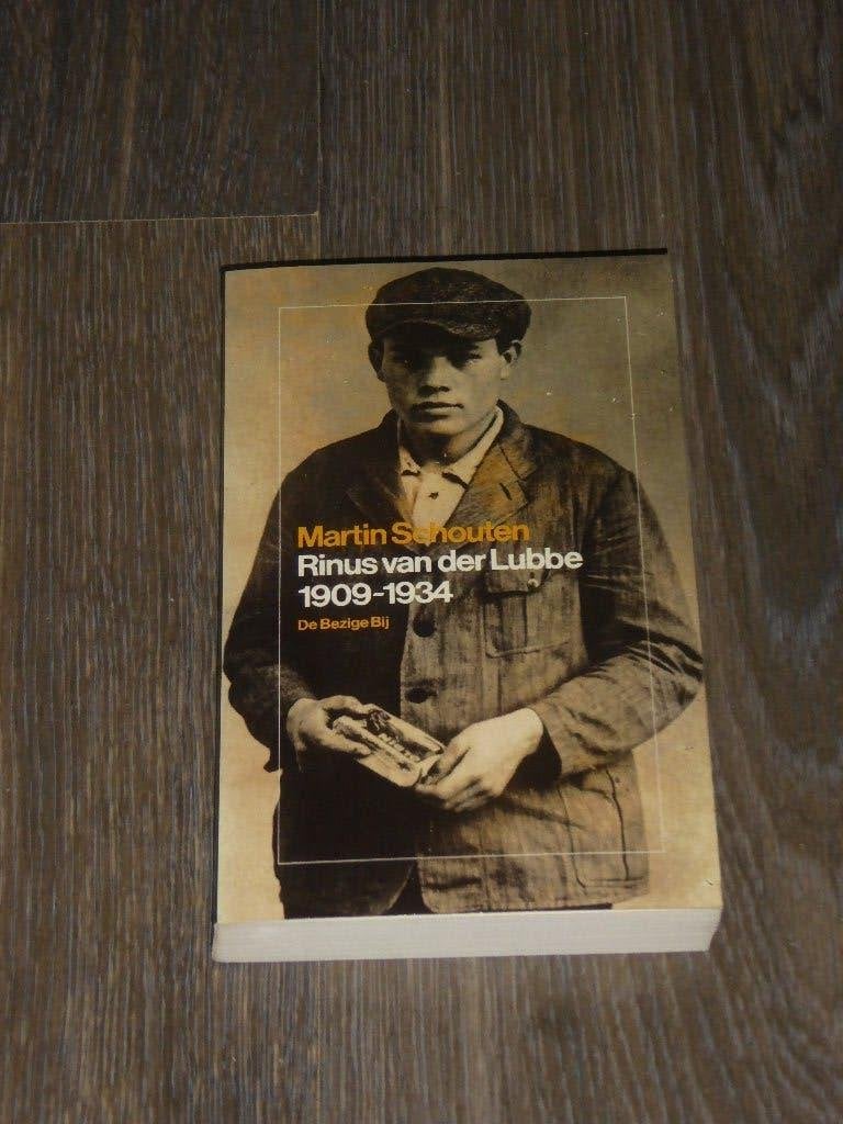 Martin Schouten - Rinus van der Lubbe 1909 - 1934, Verzenden, Zo goed als nieuw, Martin Schouten