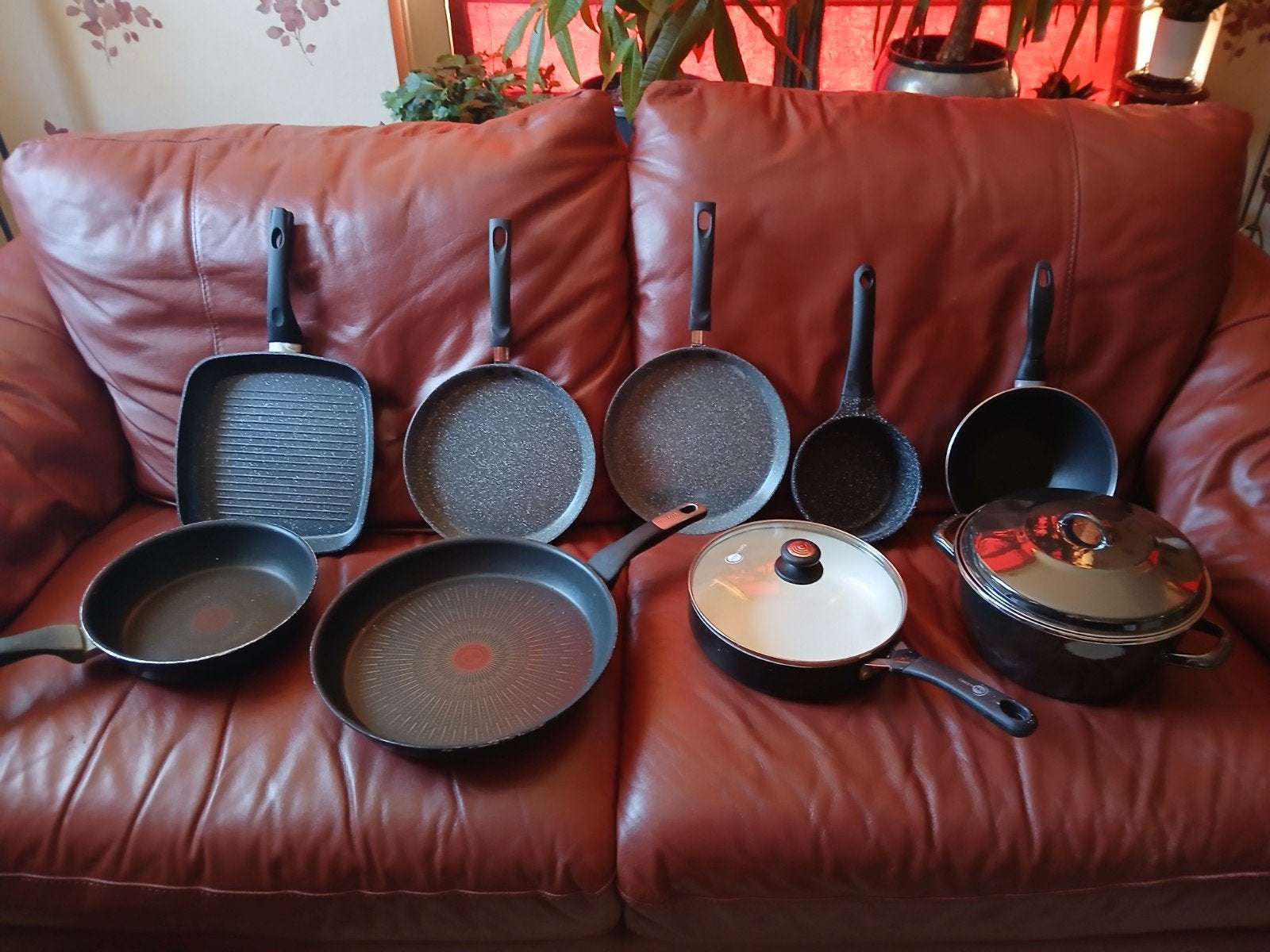 9 pannen, o.a. braadpan, koekenpan, pannenkoekenpan, enz., Tefal, Met deksel, Pannenset, Ophalen of Verzenden