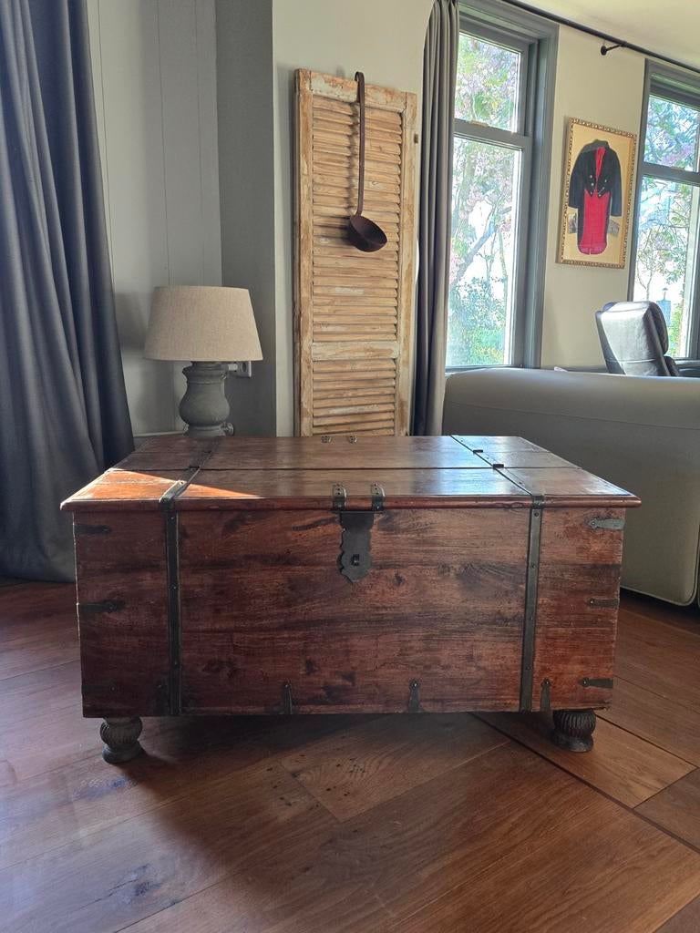 Antieke dekenkist / salon tafel, Antiek en Kunst, Ophalen of Verzenden