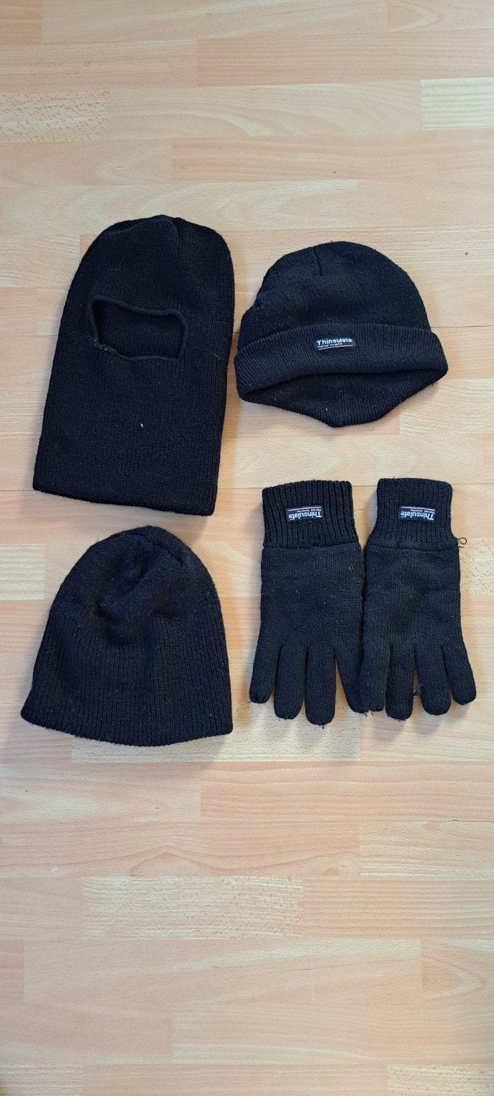 skibroek. twee mutsen een paar handschoenen balaclava, Ophalen of Verzenden, Nieuw, Overige maten, Broek
