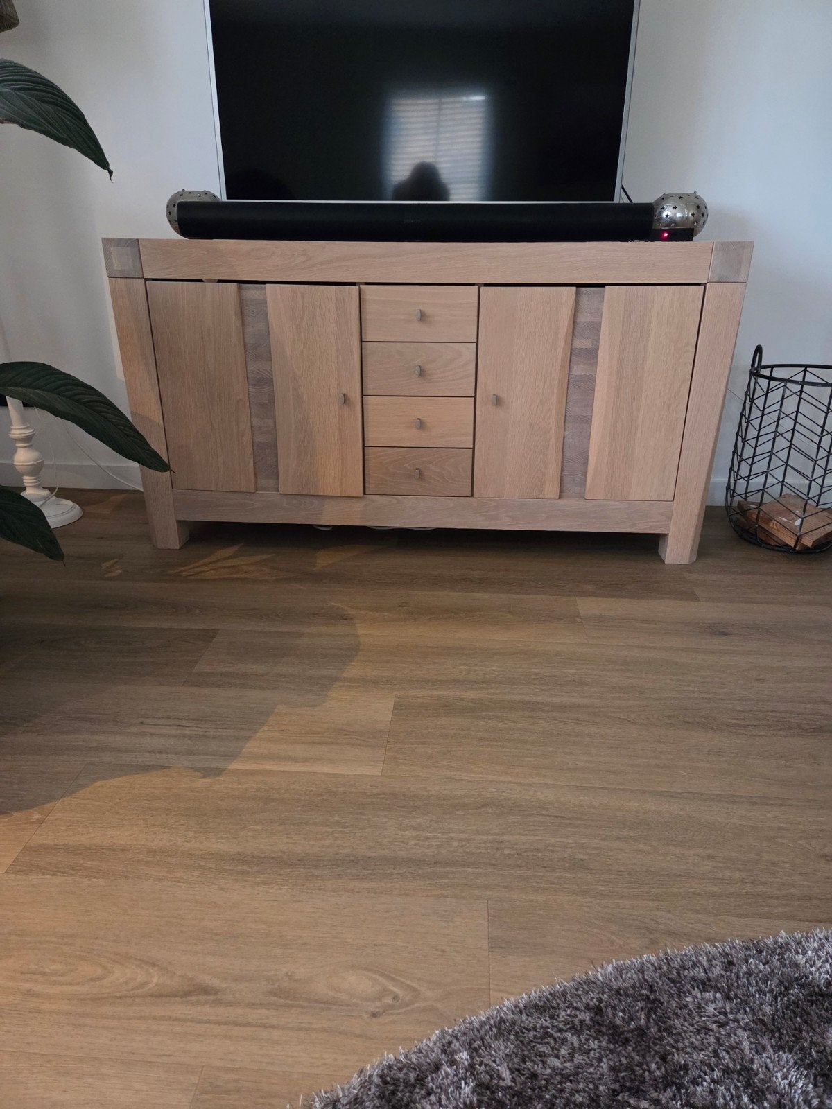 Eikenhouten eettafel, dressoir en vitrinekast, Ophalen, Eikenhout, 200 cm of meer, Met lade(s)