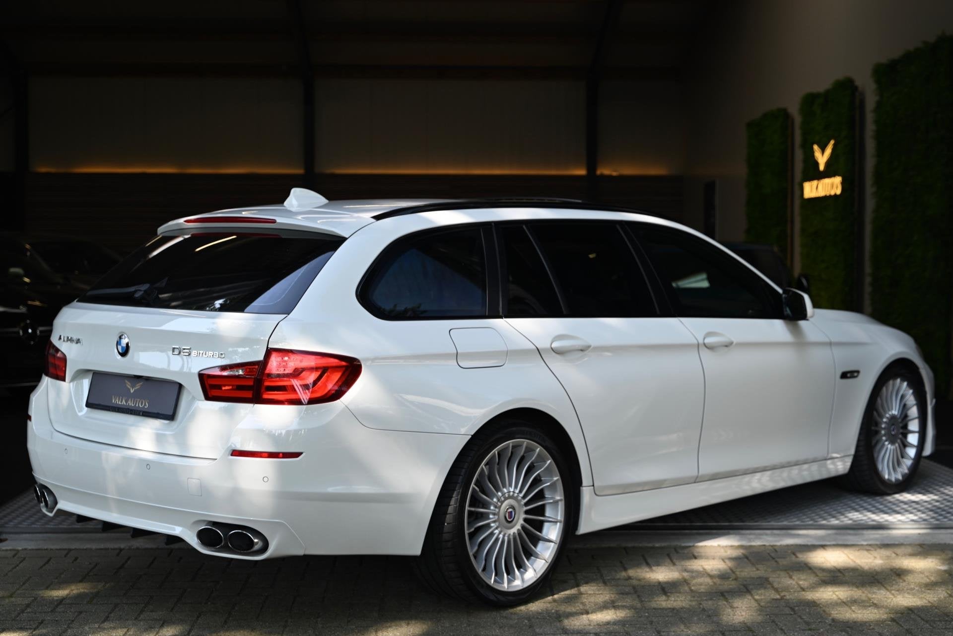 Alpina D5 Touring - Panoramadak - Comfortstoelen - Achteruit, Auto's, Alpina, Automaat, Achterwielaandrijving, Gebruikt, Zwart