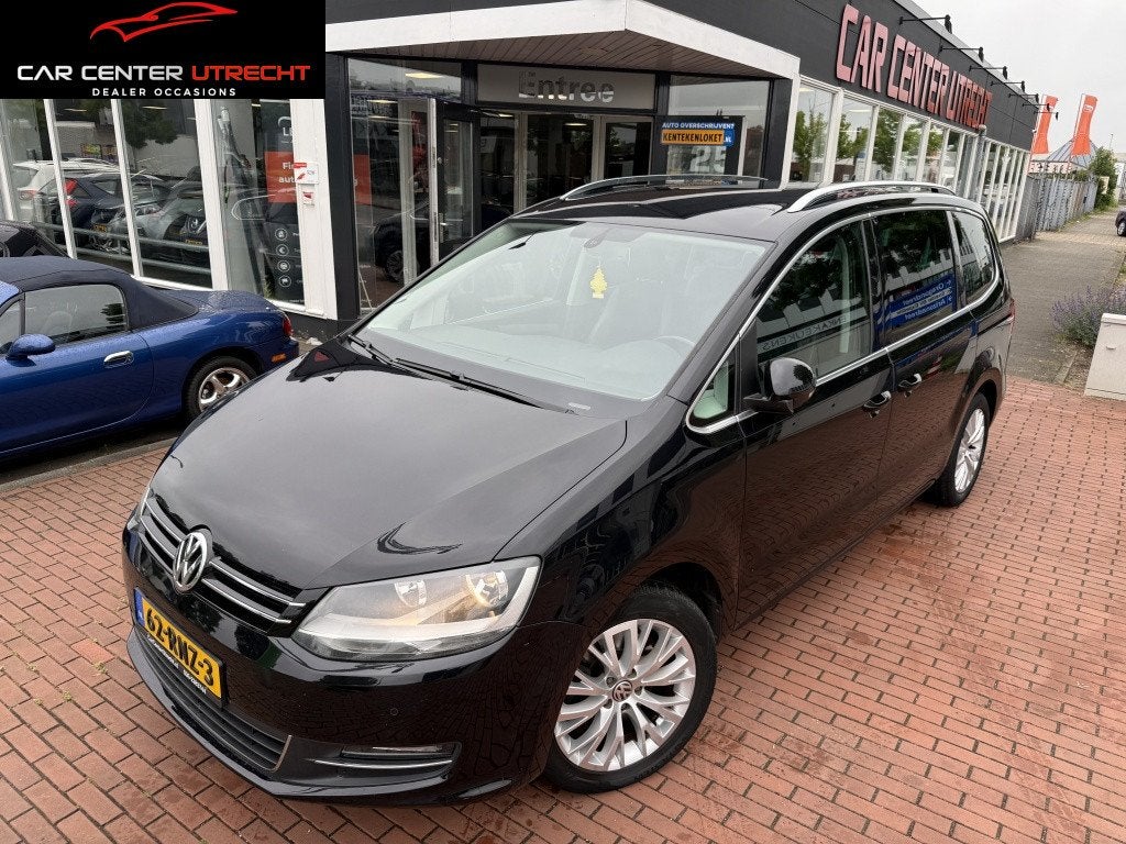 Volkswagen Sharan 1.4 TSI Highline 7p airco navi leer trekha, Auto's, Euro 5, 4 cilinders, 150 pk, Zwart