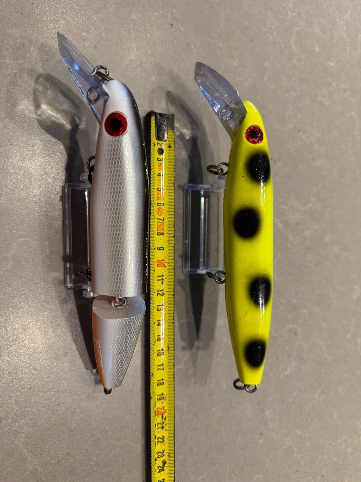 2 Buchertail Depth Raider, Ophalen of Verzenden, Zo goed als nieuw