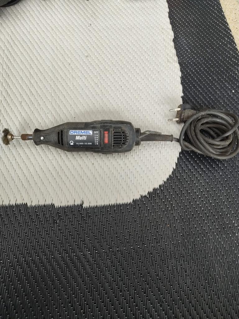 Dremel Multi gereedschap met opzetstuk, Ophalen, Gebruikt