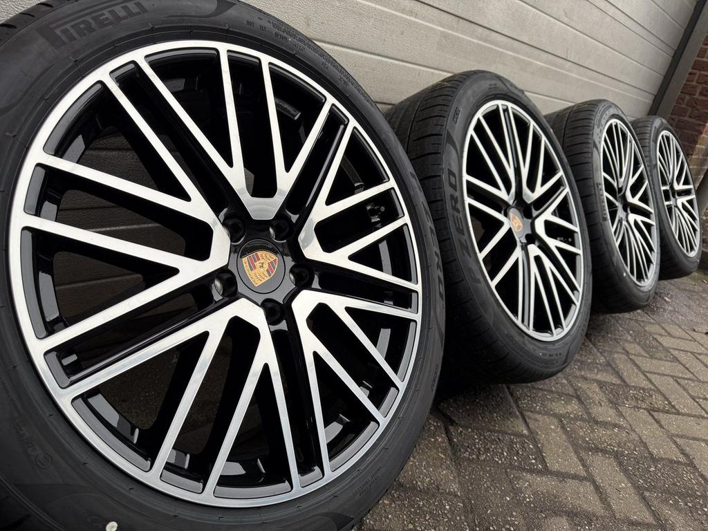 22 “ Porsche Cayenne S E3 9Y E-Hybrid Turbo GTS Coupe velgen, Auto-onderdelen, Banden en Velgen, Banden en Velgen, Zomerbanden