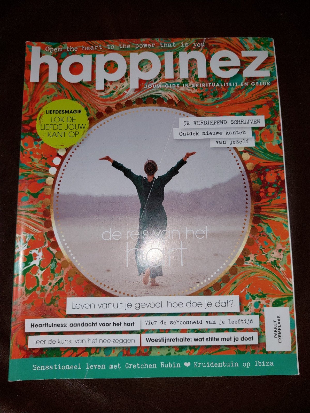 Happinez: Jouw gids in spiritualiteit en geluk, Verzenden, Spiritualiteit algemeen, Achtergrond en Informatie