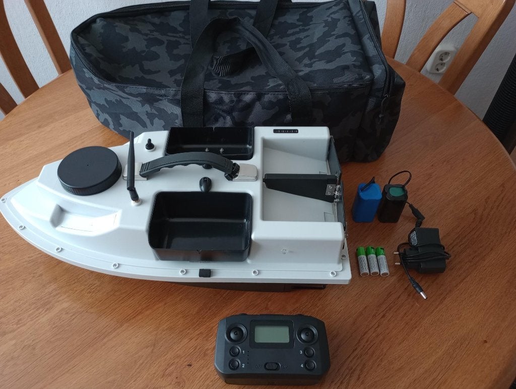 Voerboot, Watersport en Boten, Hengelsport | Karpervissen, Ophalen of Verzenden, Zo goed als nieuw, Overige typen