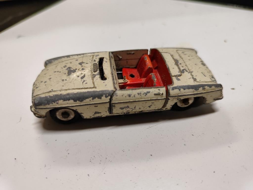 MG B Dinky toys 113, Ophalen of Verzenden, Gebruikt, Auto, Dinky Toys