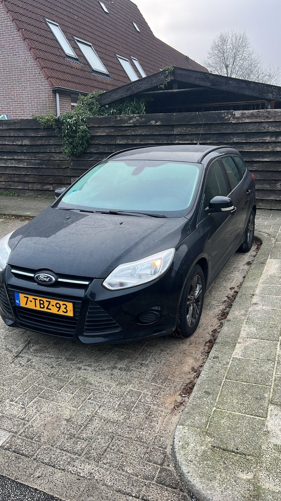 Ford Focus 1.0 Ecoboost 74KW Wagon 2014 Zwart, 100 pk, Zwart, Origineel Nederlands, Handgeschakeld
