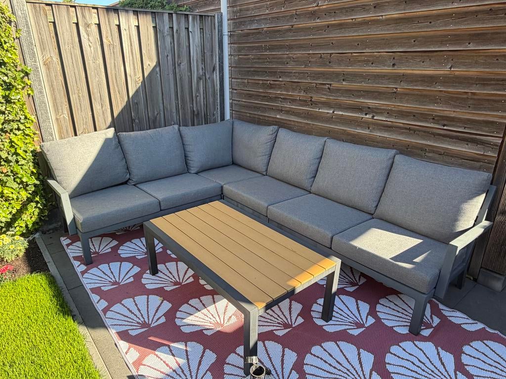 Alcudia Hoeklounge met Loungetafel - Zo goed als nieuw, Ophalen, 5 zitplaatsen, Aluminium, Zo goed als nieuw