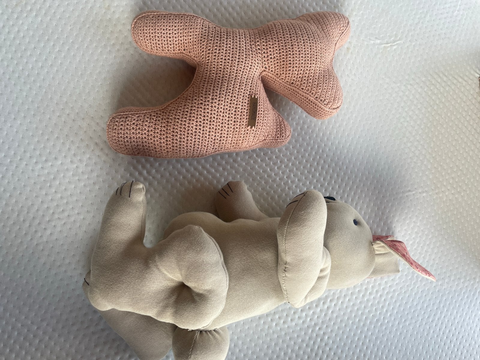 Schattige knuffels: konijn en gehaakt dier handgemaakt, Ophalen, Handgemaakt, Konijn, Zo goed als nieuw
