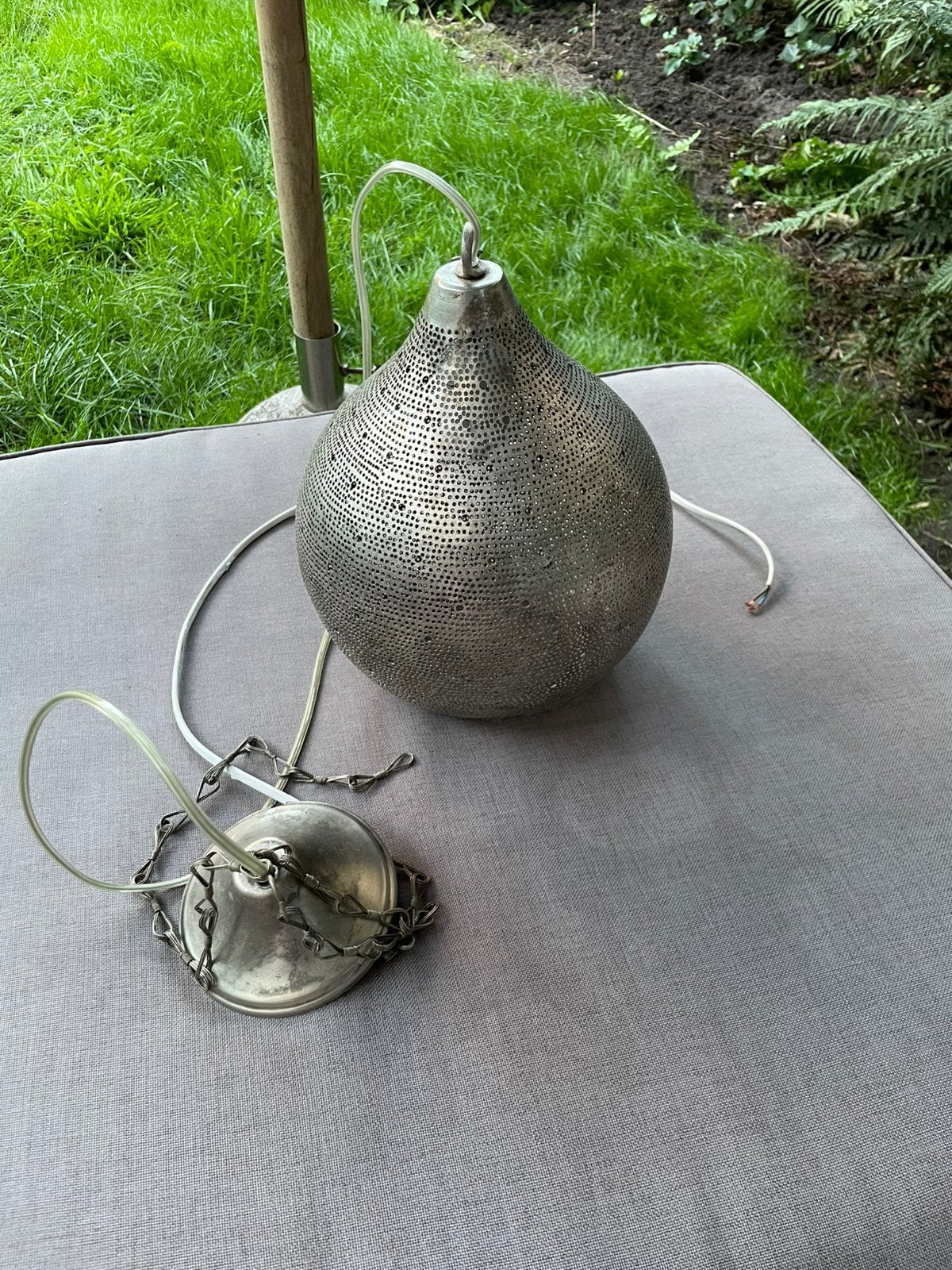 Verzilverde Egyptische lamp, Ophalen, Gebruikt