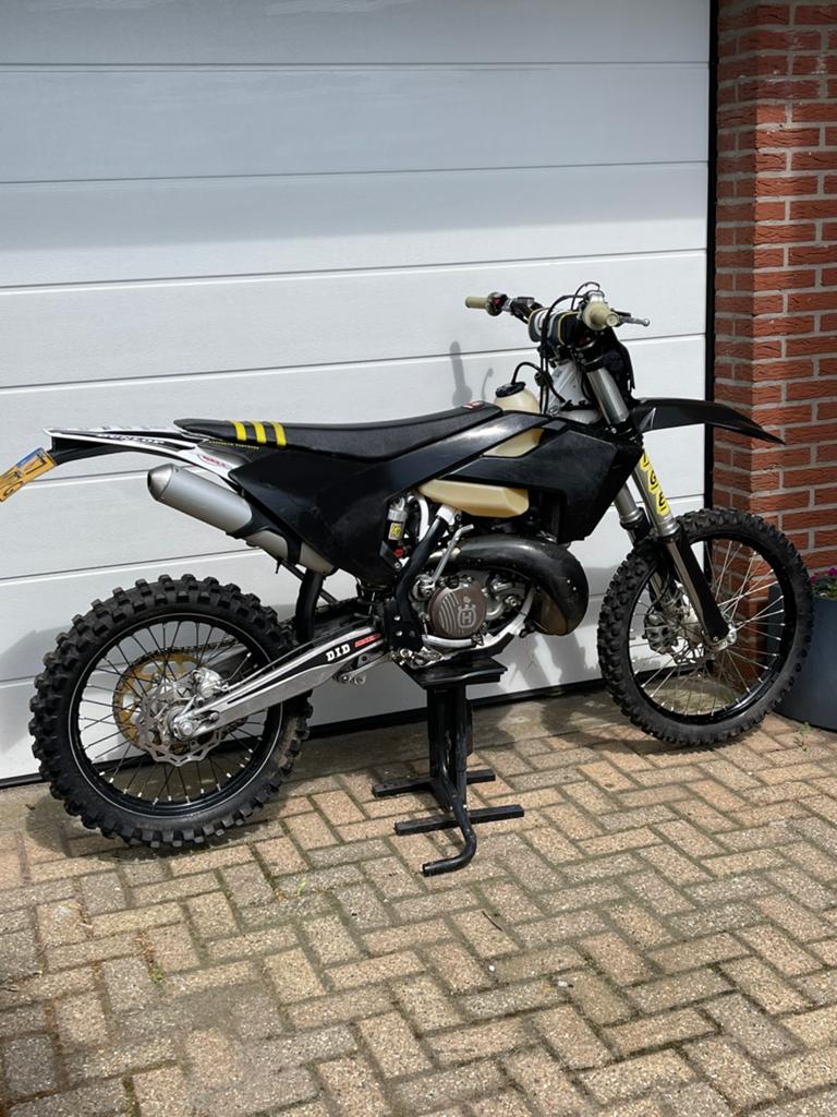 Husqvarna TE300i /2019 /enduro /2 takt / TPI / 300, Motoren, Motoren | Husqvarna, 300 cc, Gebruikt, Particulier, Enduro