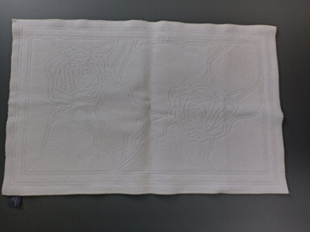 Aquanova badmat met rozenmotief - Wit (91x58 cm), Ophalen of Verzenden, Zo goed als nieuw, Badmat, Wit