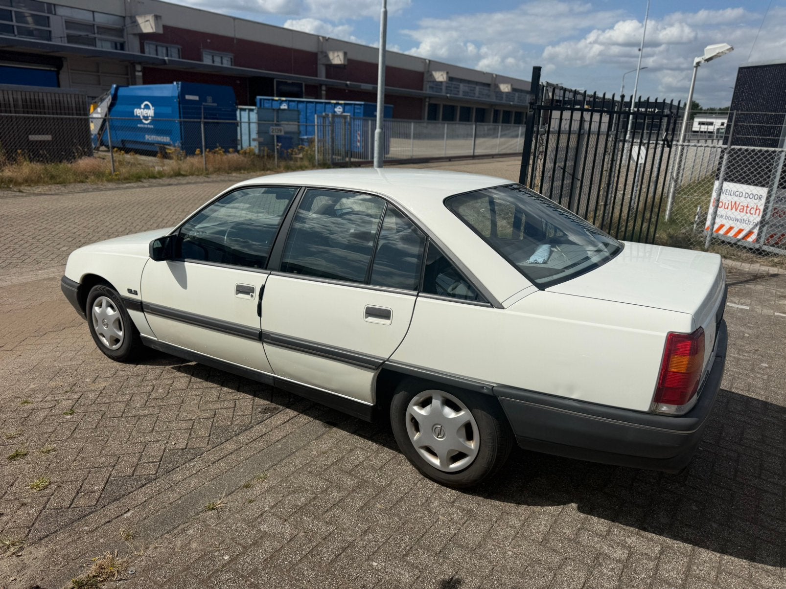 Opel Omega 2.0i Automaat 1987 1e Eigenaar 144.452km, foto 4