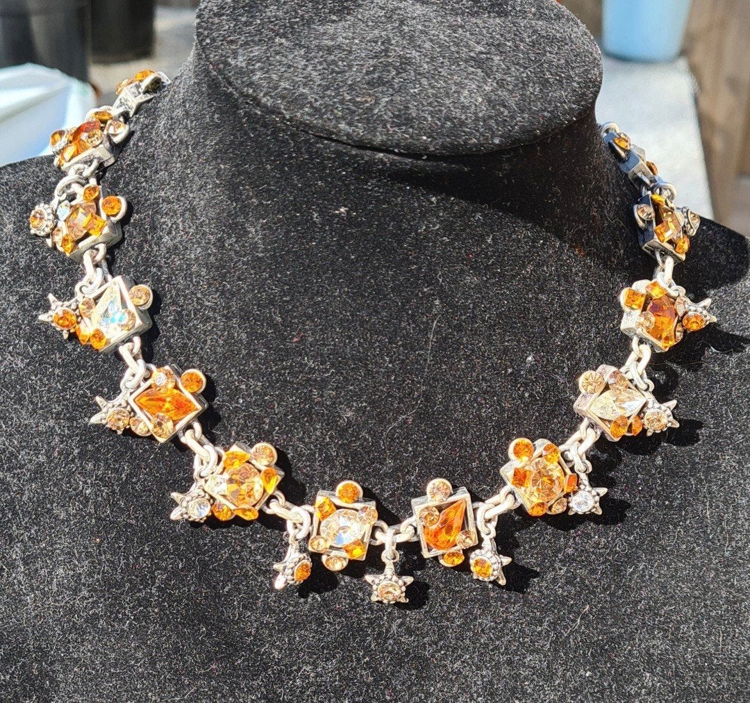 Otazu ketting met kristallen in zeer goede staat, Sieraden, Tassen en Uiterlijk, Kettingen, Met kristal, Overige materialen, Oranje
