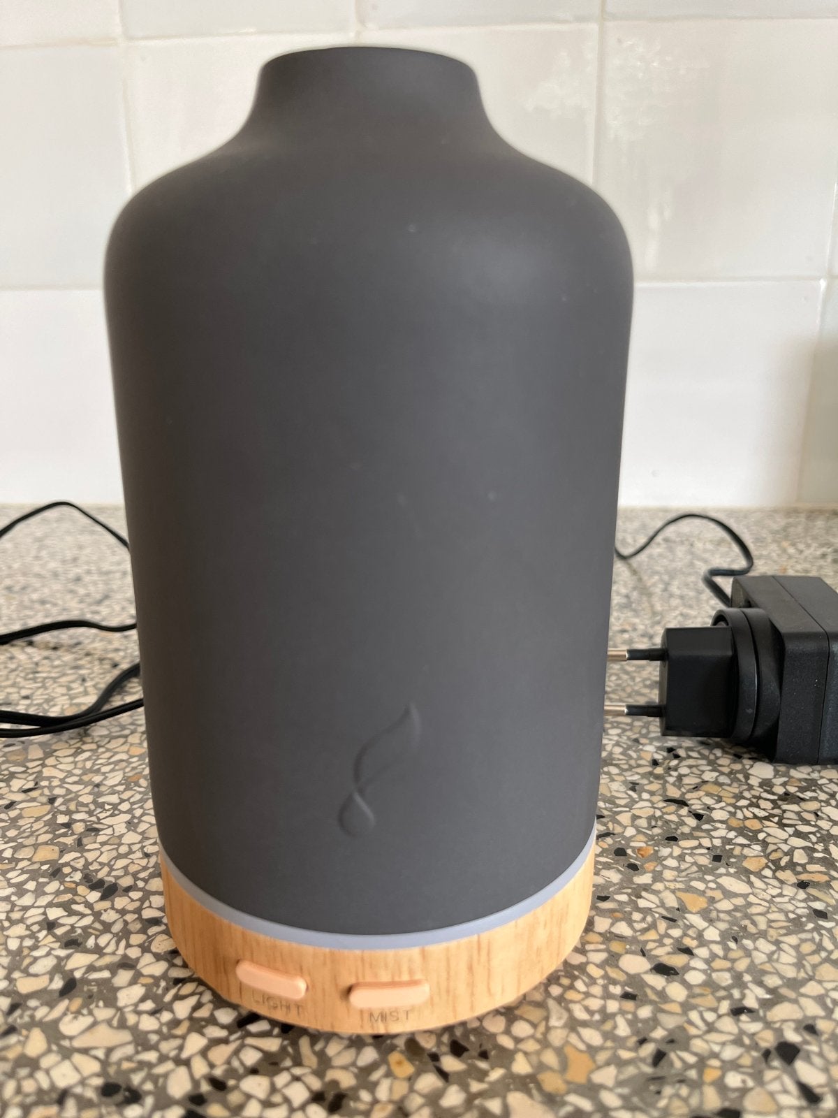 Young Living diffuser, Sport en Fitness, Gezondheidsproducten en Wellness, Ophalen of Verzenden, Zo goed als nieuw