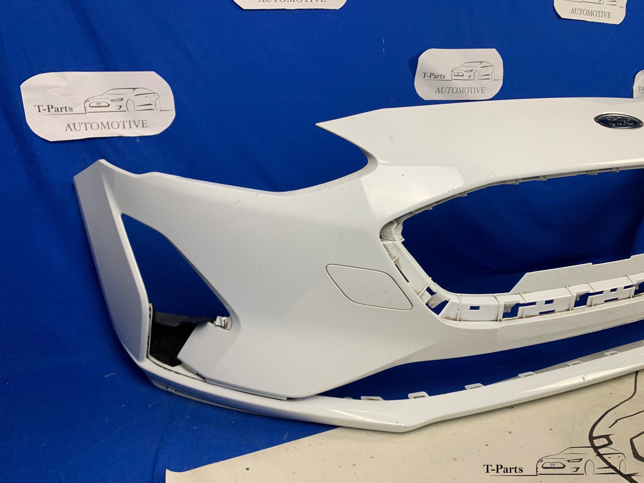 Ford focus voorbumper 2017+ bumper, Info@fabrikant.eu, Ophalen of Verzenden, Ford, Bumper