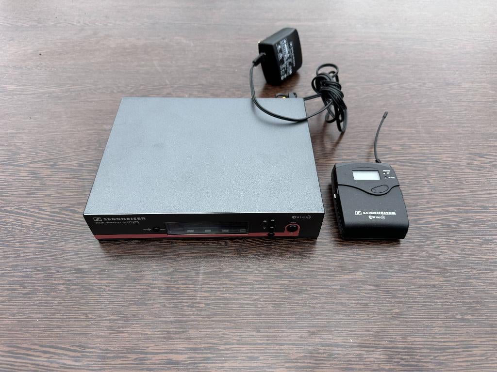 Draadloze zender + ontvanger met beltpack, Muziek en Instrumenten, Microfoons, Ophalen, Gebruikt, Services@sennheiser.com, Zangmicrofoon