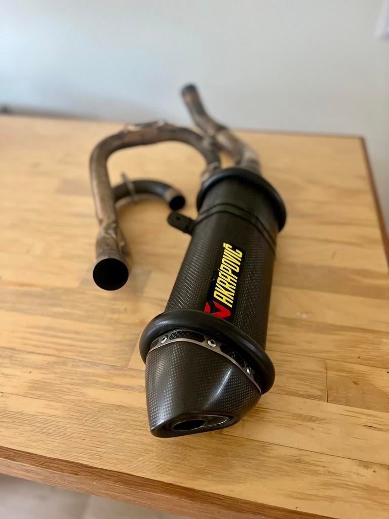 Yamaha XT660X 2-1 volledig Akrapovic uitlaat carbon, Motoren, Ophalen of Verzenden, Gebruikt