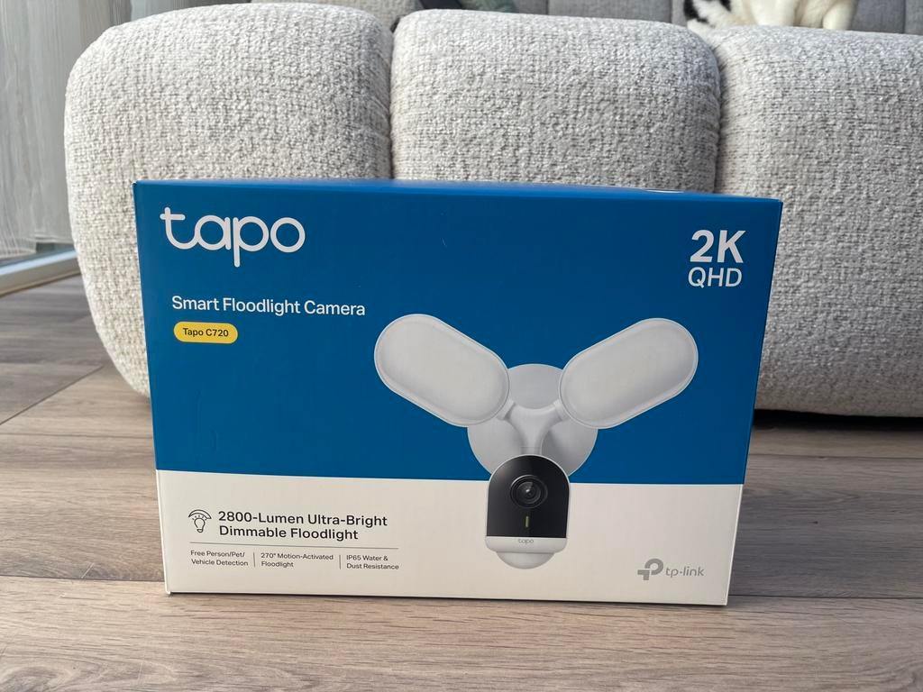 Tapo Smart Floodlight Camera (wit), Ophalen, Zo goed als nieuw, Overige merken