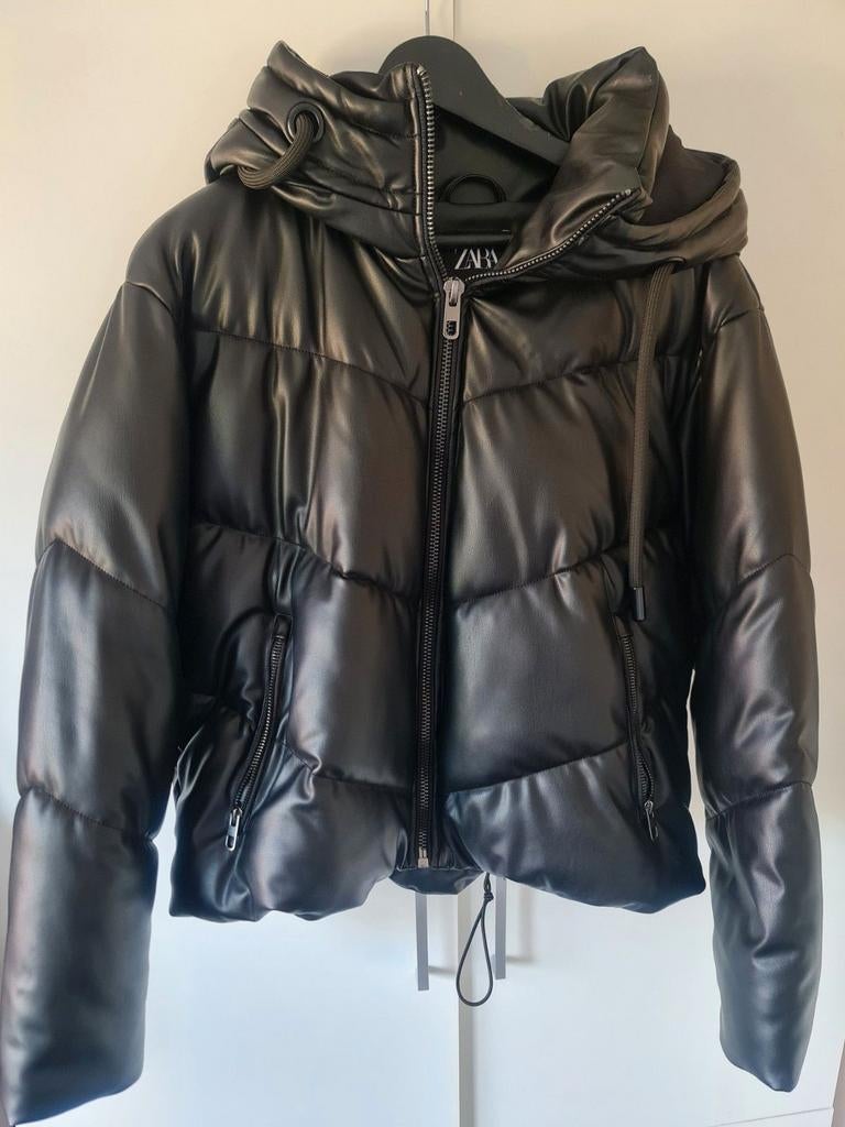 Zara Leer Jas met Capuchon - Maat XS, Kleding | Dames, Nieuw, Ophalen of Verzenden, Maat 34 (XS) of kleiner, Zara