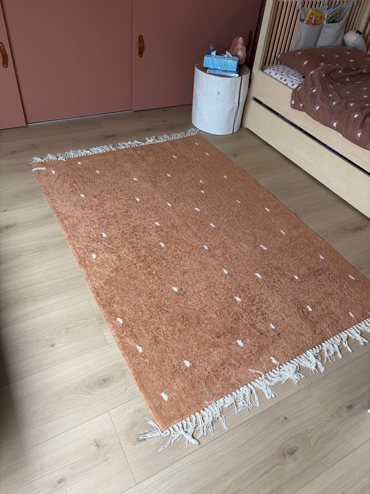 Little Dutch vloerkleed stippen - Zacht en stijlvol, Ophalen, Gebruikt, 100 tot 150 cm, Bruin