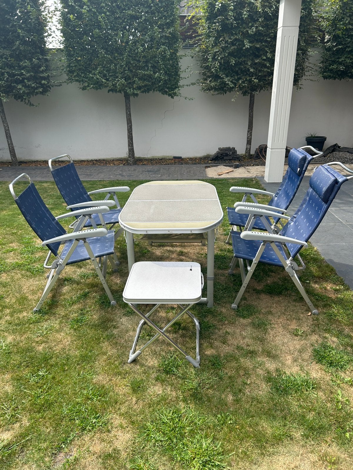 Dukdalf klapstoelen en defa tafel met krukjes en tafelblad, Ophalen, Gebruikt, Campingtafel
