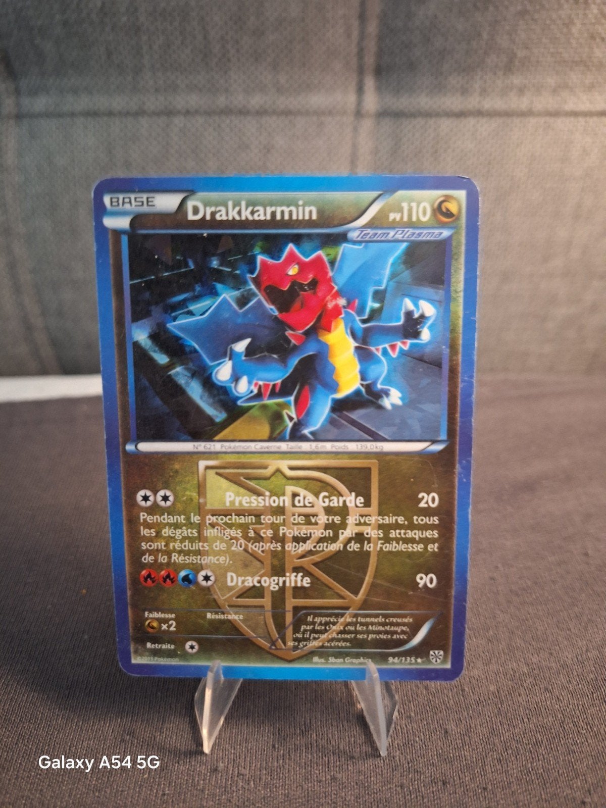 Drakkarmin Team Plasma Pokémon Kaart (Frans), Ophalen of Verzenden, Nieuw, Losse kaart, Foil