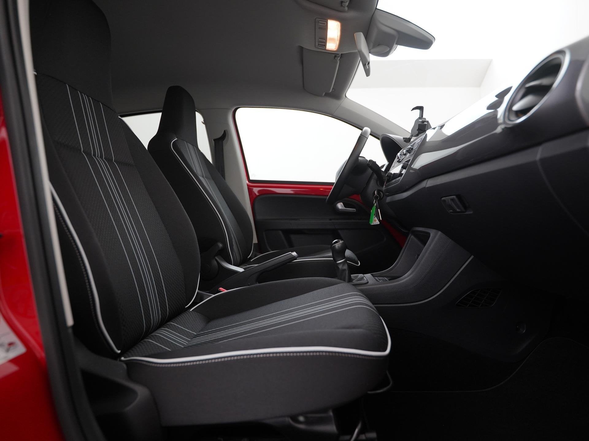 SEAT Mii 1.0 Style | Parkeersensor | Bluetooth | Lichtmetale, Voorwielaandrijving, 12 maanden, Stof, Gebruikt