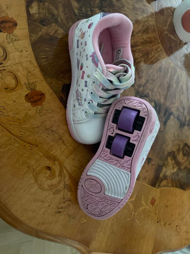 Roze kinder heelys met Hello Kitty design, Gebruikt, Kinderen, Overige typen, Ophalen