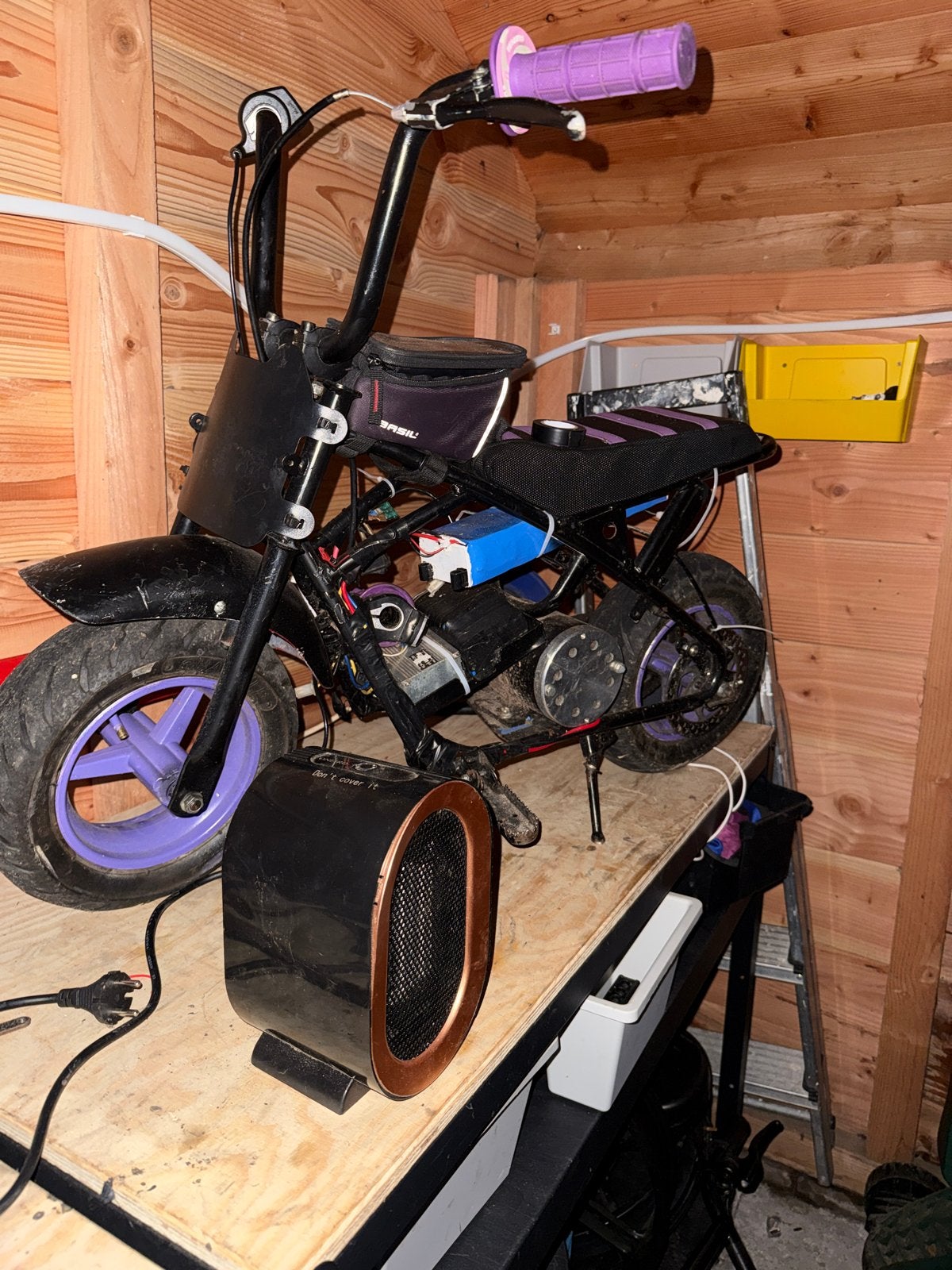Elektrische Pitbike - Zwart/Paars - Goede staat, Ophalen of Verzenden, Gebruikt, Schijfrem, Pitbike