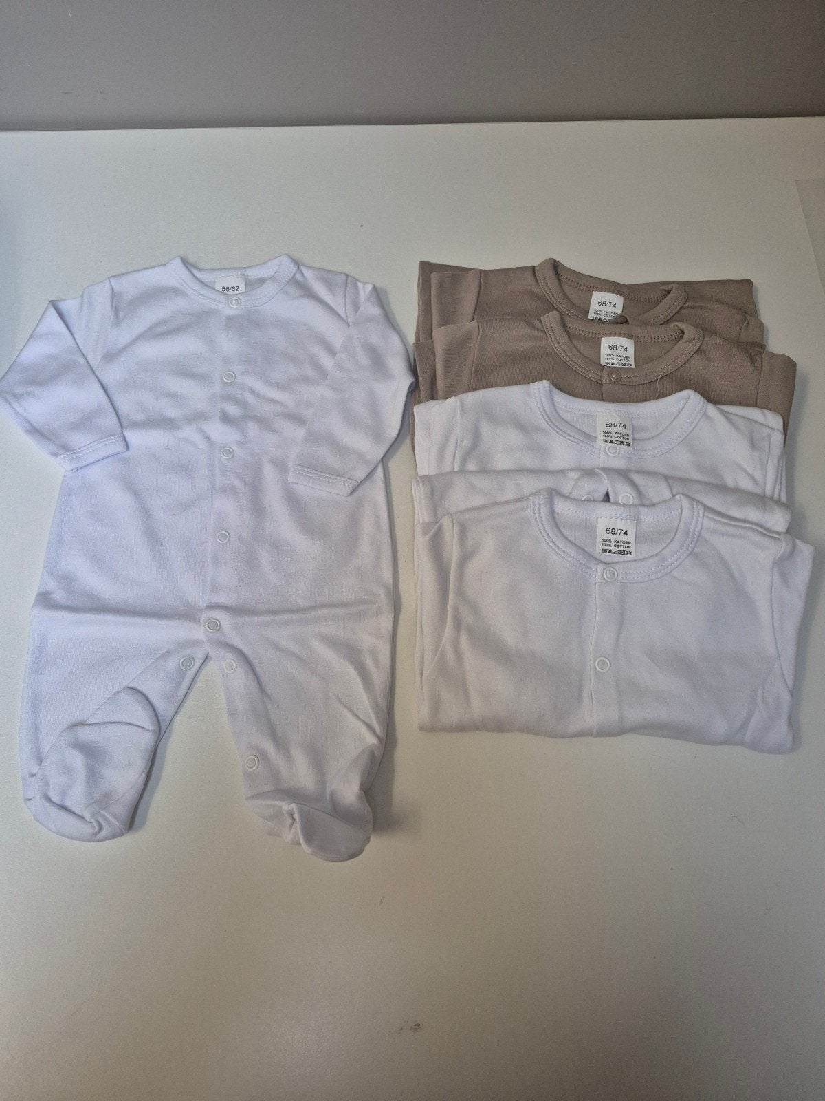 Partij van 5 nieuwe boxpakjes - wit en zandkleur, Kinderen en Baby's, Ophalen of Verzenden, Nieuw, Onbekend, Jongetje of Meisje