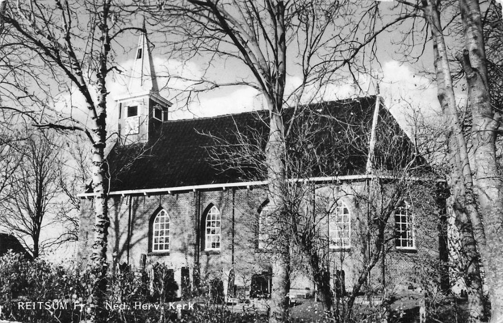 703-381-015 Reitsum Ned Herv Kerk, Verzenden, Voor 1920, Friesland
