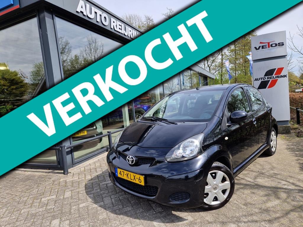 Toyota Aygo 1.0-12V Comfort/AIRCO, Auto's, Voorwielaandrijving, Stof, Gebruikt, Zwart